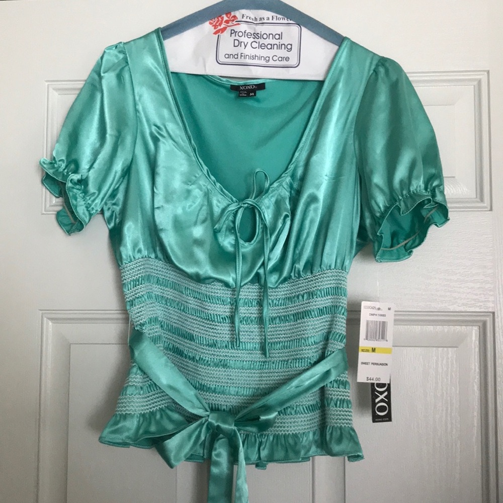 NWT Teal xoxo smocked top blouse